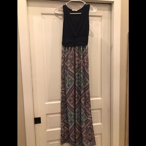 Gilli Maternity Maxi Dress